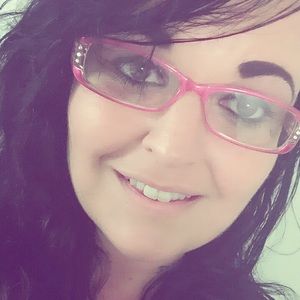 Meet your Posher, Cathalina